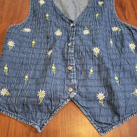 90s Bobbie Brooks Denim Floral Embroidered Vest Lagenlook Cottagecore Size L - Picture 10 of 12